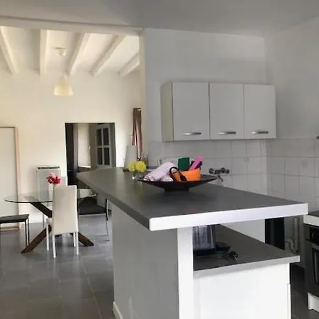 Maison Entre Saumur Et Montreuil Bellay La Motte Hébergement de vacances *