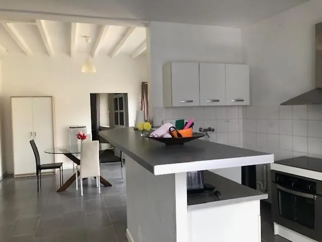 Maison Entre Saumur Et Montreuil Bellay La Motte Дом отдыха *